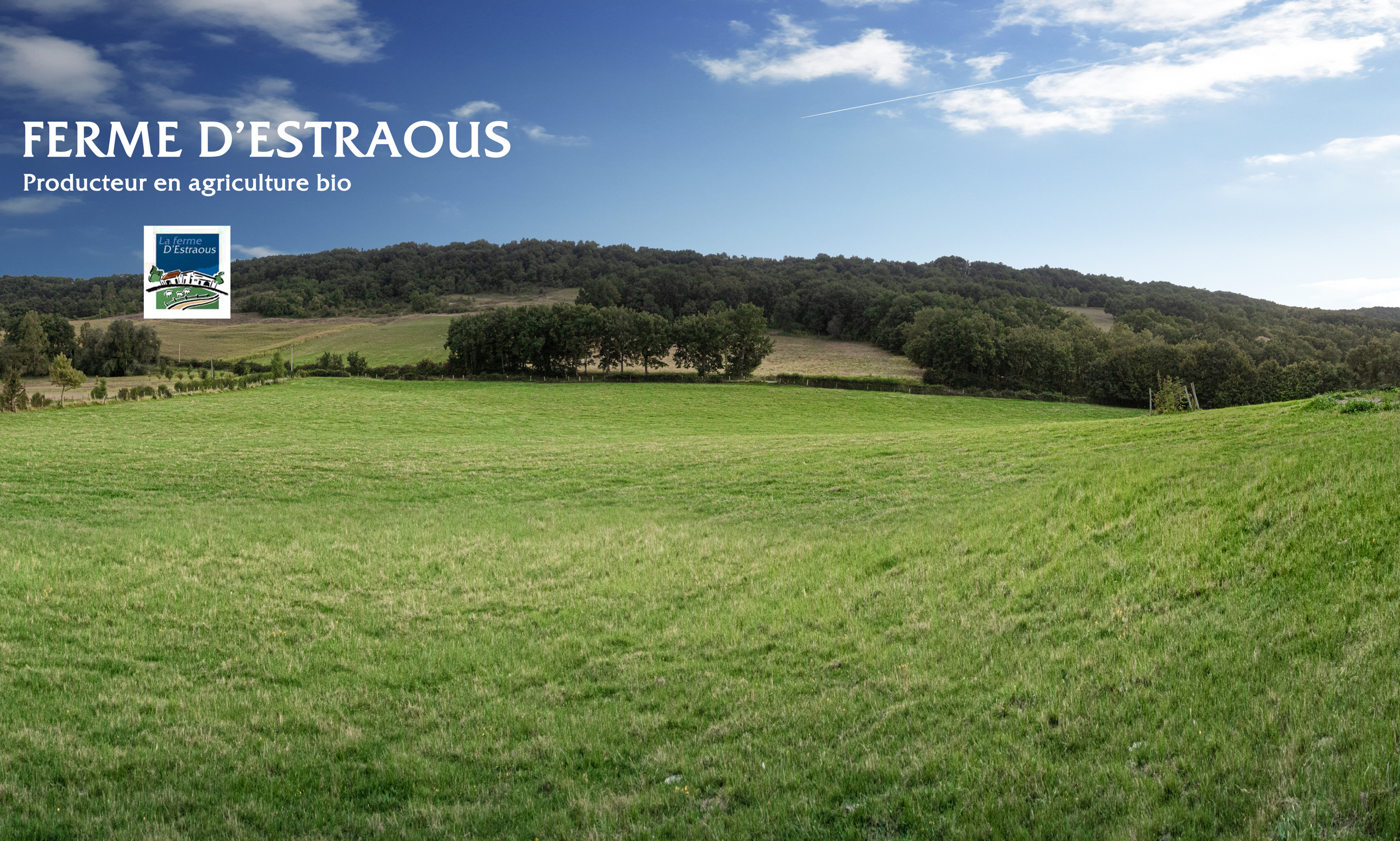 Vue panoramique de la Ferme d'Estraous